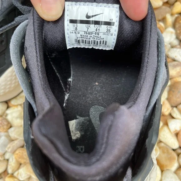 Nike Air Huarache shoes - Picture 7 of 7